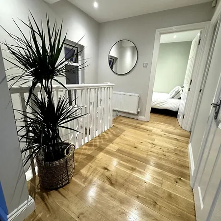 Apartment Urban Luxe - Perfect Away From *